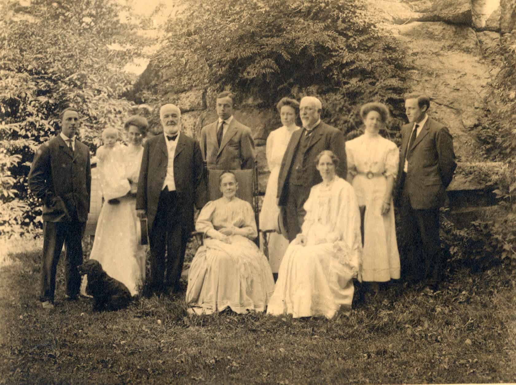 Family group portrait ca. 1907
