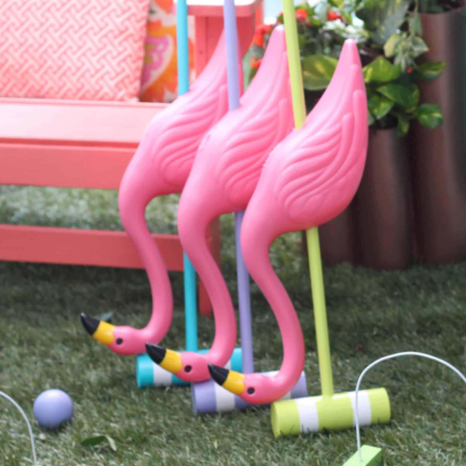 Flamingo Croquet Game